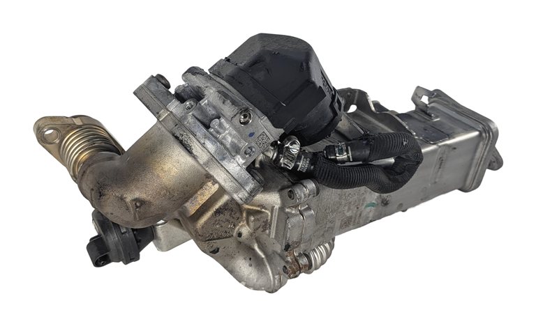 14-18 BMW 328i 535i 740I X3 X5 F30 F01 F10 F15 DIESEL ENGINE EGR VALVE ASSEMBLY