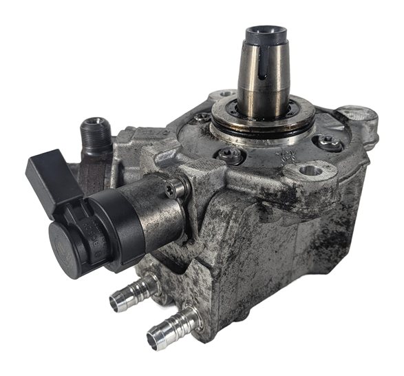 Thumbnail 3: 2014-2017 BMW 328i X3 (F25 F30) 2.0L N47T DIESEL ENGINE FUEL INJECTION PUMP