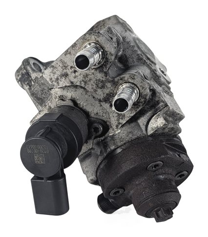 Thumbnail 6: 2014-2017 BMW 328i X3 (F25 F30) 2.0L N47T DIESEL ENGINE FUEL INJECTION PUMP