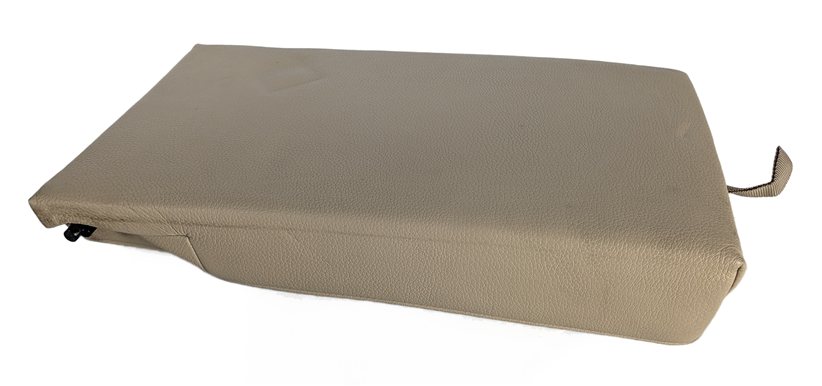 Thumbnail 4: 2014 BMW 328D WAGON (F31) REAR CENTER SEAT ARMREST CUSHION CUPHOLDER (Beige)