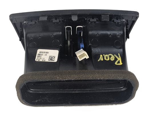 Thumbnail 4: 2014 BMW 328D WAGON (F31) REAR CENTER CONSOLE HEAT AIR AC VENT (Black)