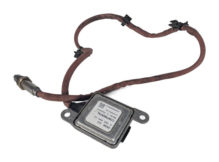 Thumbnail 2: 2014 BMW 328D WAGON F31 2.0L N47T DIESEL NOX NITROGEN OXIDE SENSOR MODULE