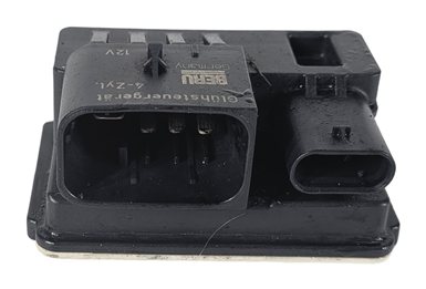 Thumbnail 2: 2014 BMW 328D WAGON F31 2.0L N47T DIESEL ENGINE GLOW PLUG RELAY MODULE