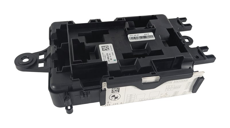 Thumbnail 6: 14-21 BMW 2 3 4 SERIES GT M3 M4 ACTIVE HYBRID 3 REAR POWER DISTRIBUTION FUSE BOX