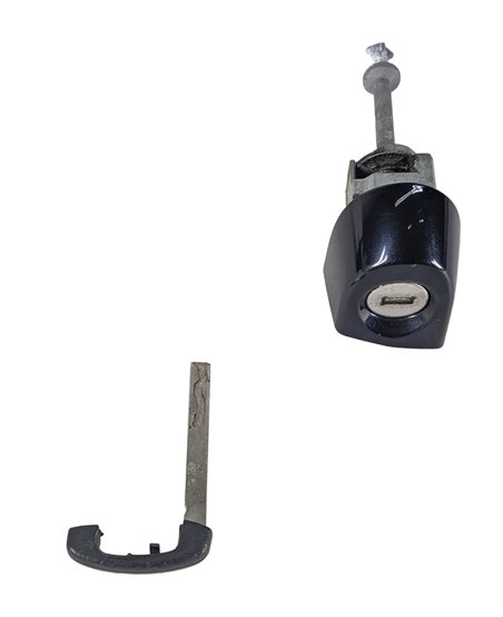 2014 BMW 328D WAGON (F31) FRONT LEFT DRIVER DOOR LOCK CYLINDER w/ KEY (Blue)