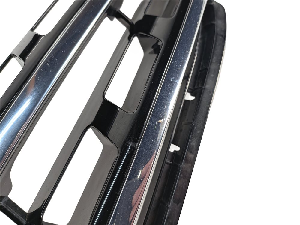 Thumbnail 10: 2012-2015 MERCEDES ML250 ML350 ML400 ML550 (W166) FRONT UPPER CENTER GRILLE TRIM