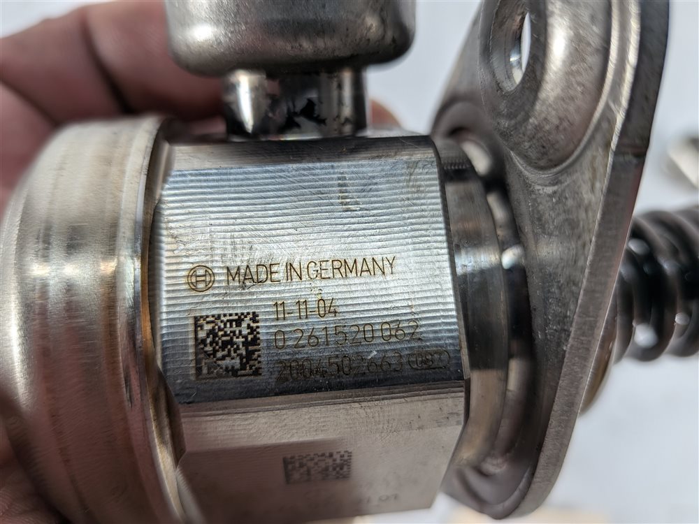 Thumbnail 6: 12-18 MERCEDES C E GLE GLK ML (W204 W207 W212 W166) M276 HIGH PRESSURE FUEL PUMP