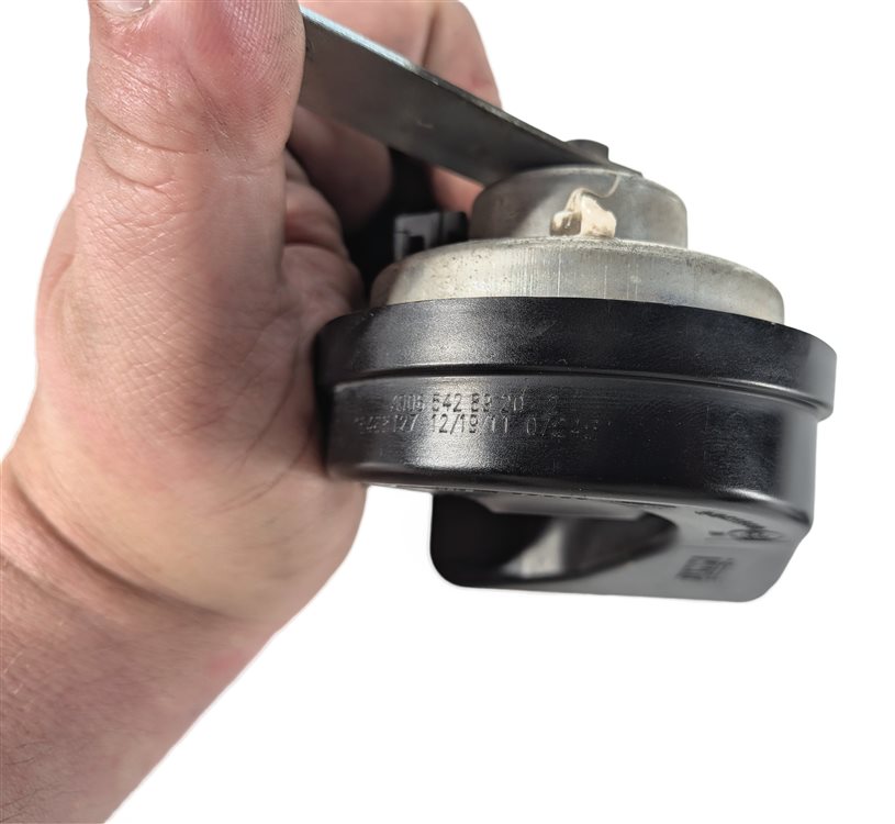 Thumbnail 4: 13-19 MERCEDES GL ML GLE GLS CLASS (W166 X166) HIGH & LOW TONE SAFETY HORN SET-2