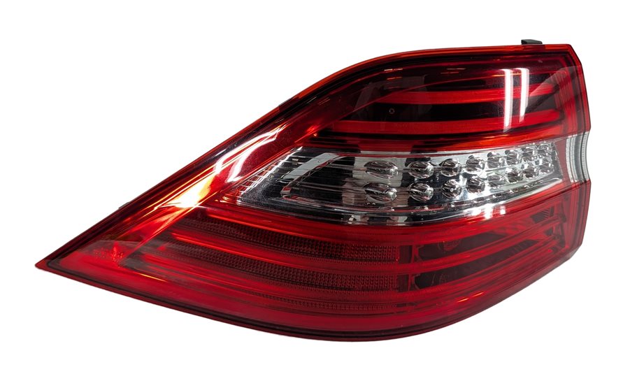 12-15 MERCEDES ML CLASS (W166) LEFT DRIVER REAR LED TAILLIGHT BRAKE LIGHT LAMP
