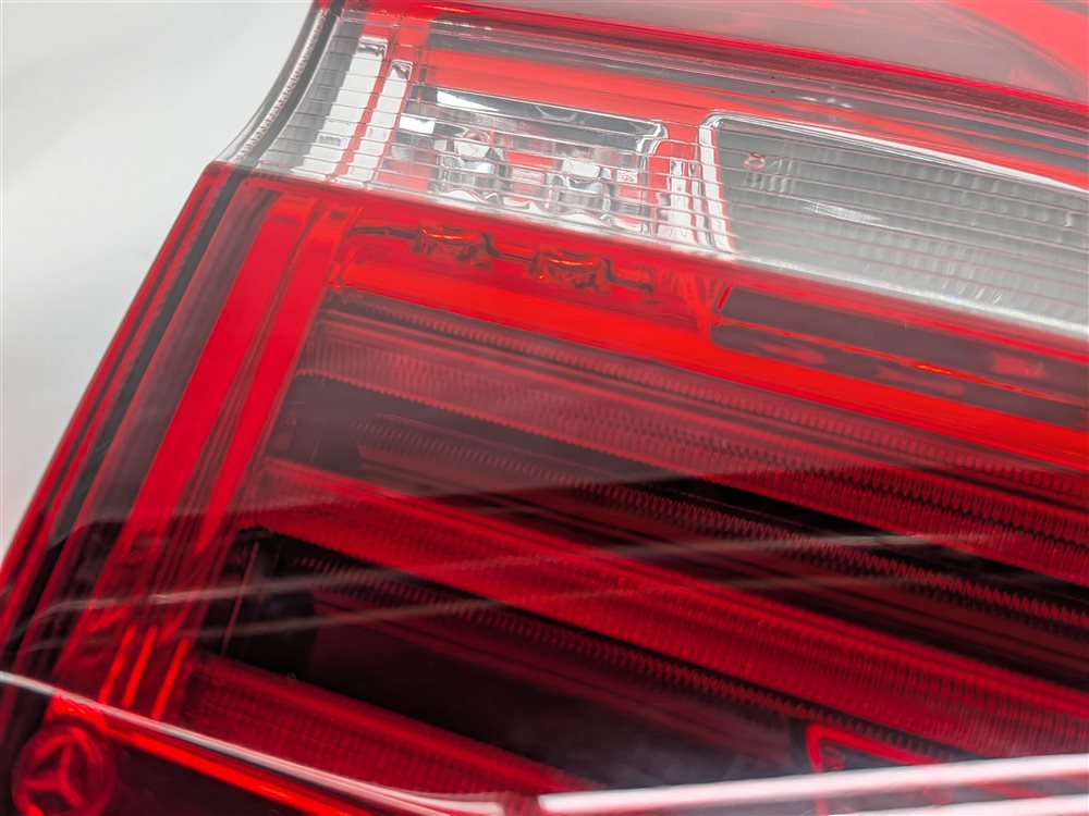 Thumbnail 9: 2012-2015 MERCEDES ML CLASS (W166) LEFT DRIVER REAR INNER TAILLIGHT LIGHT LAMP