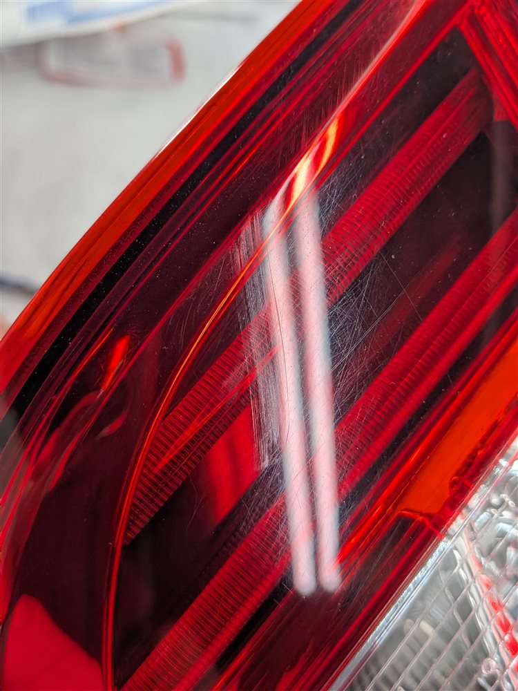 Thumbnail 10: 12-15 MERCEDES ML CLASS (W166) RIGHT PASSENGER REAR INNER TAILLIGHT LIGHT LAMP