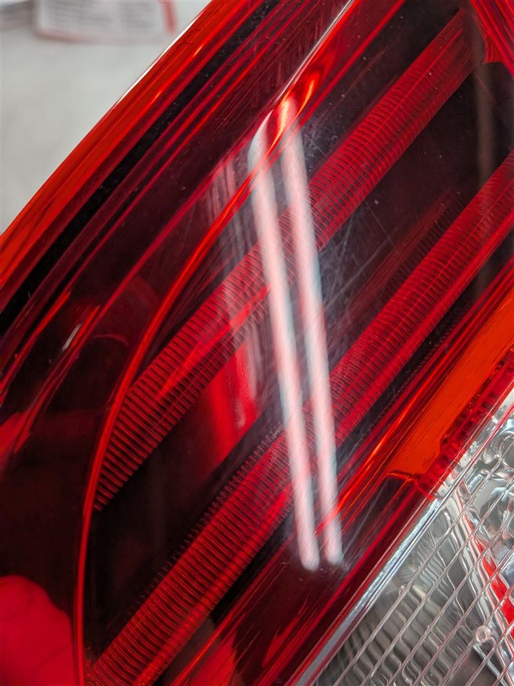 Thumbnail 9: 12-15 MERCEDES ML CLASS (W166) RIGHT PASSENGER REAR INNER TAILLIGHT LIGHT LAMP