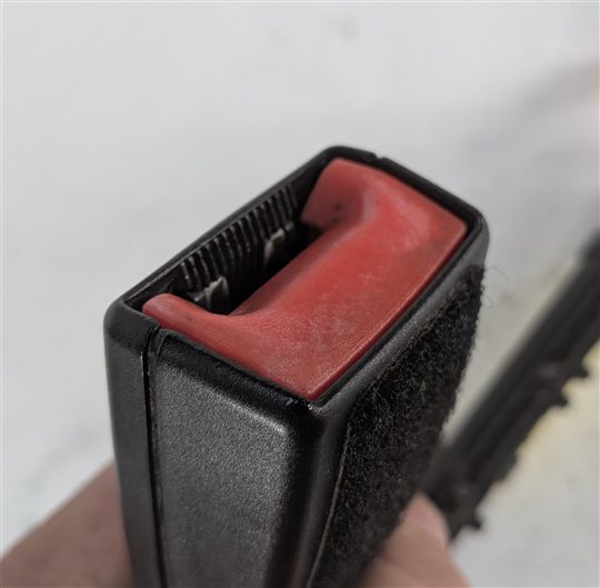 Thumbnail 5: 2008-2016 LR3 LR4 / RANGE ROVER SPORT (L320) LEFT FRONT DRIVER SEATBELT RECEIVER