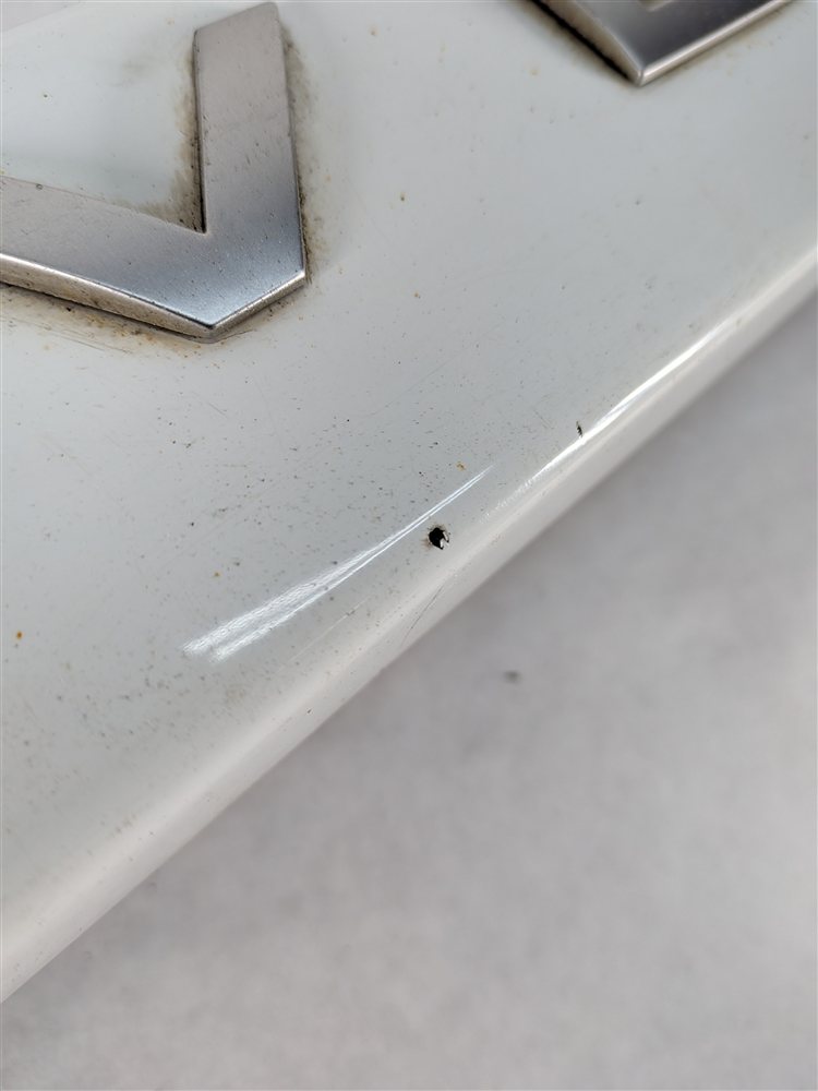 Thumbnail 12: 2011 RANGE ROVER SPORT L320 REAR TAILGATE LOWER TRIM MOULDING w/ LETTERS (White)