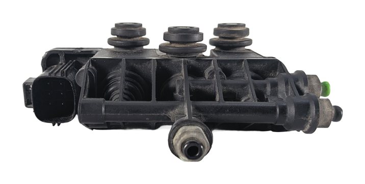 Thumbnail 3: 2011 RANGE ROVER SPORT L320 REAR AIR SUSPENSION VALVE BLOCK SOLENOID MANIFOLD
