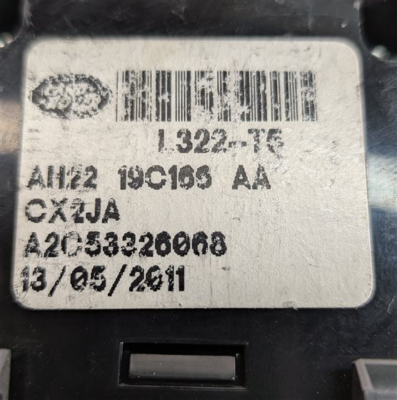 Thumbnail 6: 2011 RANGE ROVER SPORT L320 IPOD USB AUX INPUT JACK PORT PANEL w/CABLE
