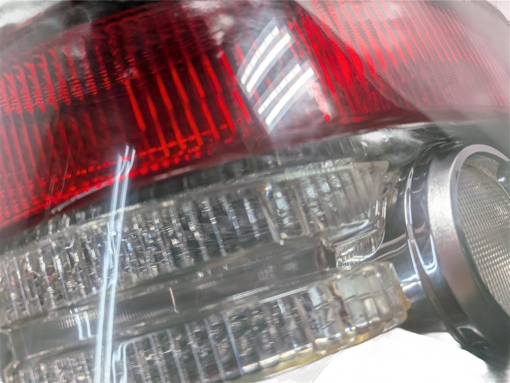 Thumbnail 8: 2010-2011 RANGE ROVER SPORT (L320) RIGHT PASSENGER TAILLIGHT BRAKE LIGHT LAMP