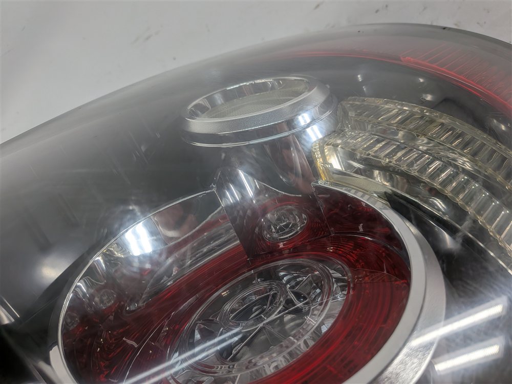 Thumbnail 5: 2010-2011 RANGE ROVER SPORT (L320) LEFT DRIVER TAILLIGHT BRAKE LIGHT LAMP