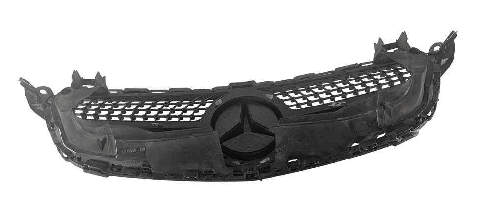 Thumbnail 5: 15-18 MERCEDES C CLASS W205 FRONT UPPER DIAMOND GRILLE w/SURROUND CAMERA