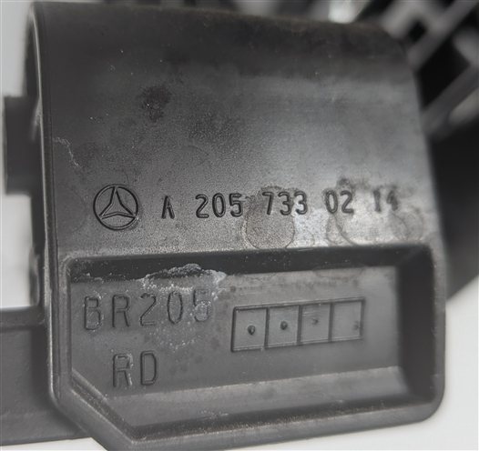 Thumbnail 5: 15-17 MERCEDES C S CLASS (W205 W222) RIGHT REAR KEYLESS GO DOOR HANDLE (Black)