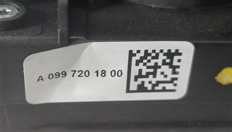 Thumbnail 4: 15-22 MERCEDES C300 C350 C400 C450 E300 E350 E400 E450 RIGHT FRONT DOOR LATCH