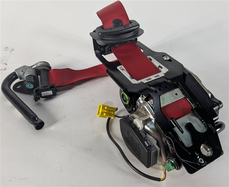 Thumbnail 4: 15-19 MERCEDES C GLC CLASS (W205 X253) RIGHT FRONT SEATBELT RETRACTOR (Red)
