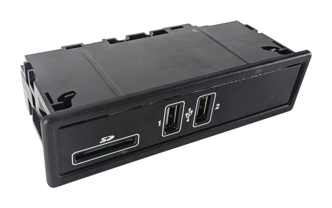 2016 MERCEDES C450 (W205) USB SD CARD MEDIA INTERFACE PORT MODULE