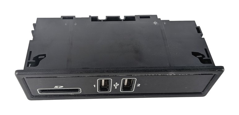 Thumbnail 3: 2016 MERCEDES C450 (W205) USB SD CARD MEDIA INTERFACE PORT MODULE