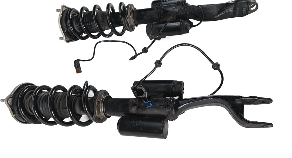 Thumbnail 3: 2016 MERCEDES C450 W205 FRONT LEFT/RIGHT STRUT SHOCK ASSEMBLY SET/2