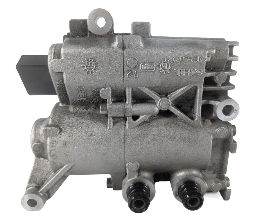 Thumbnail 4: 2016 MERCEDES C450 W205 TRANSMISSION AUXILIARY OIL FLUID PUMP