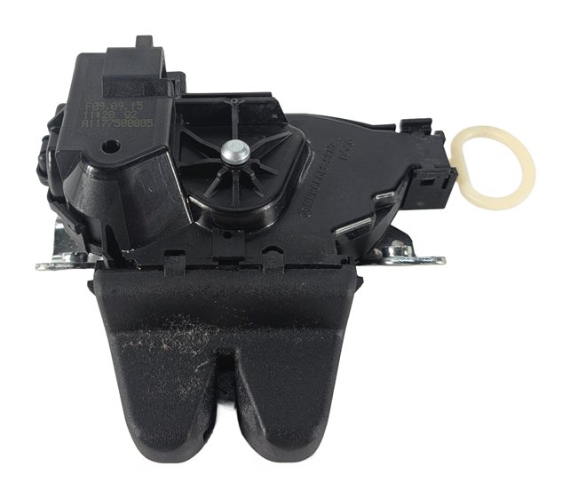 Thumbnail 3: 2016 MERCEDES C450 (W205) REAR TRUNK LID LOCK LATCH ACTUATOR