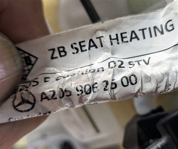 Thumbnail 9: 2016 MERCEDES C450 W205 FRONT RIGHT PASSENGER LOWER HEATED SEAT CUSHION (Black)