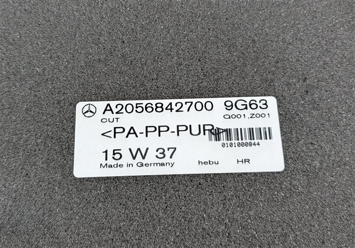 Thumbnail 4: 2016 MERCEDES C450 W205 FRONT REAR AMG CARPET FLOOR MAT SET/4 BLACK RED