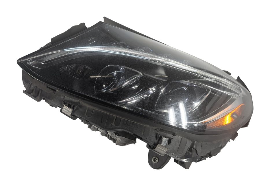 Thumbnail 2: 15-18 MERCEDES C CLASS W205 FRONT LEFT DRIVER LED DYNAMIC ACTIVE HEADLIGHT