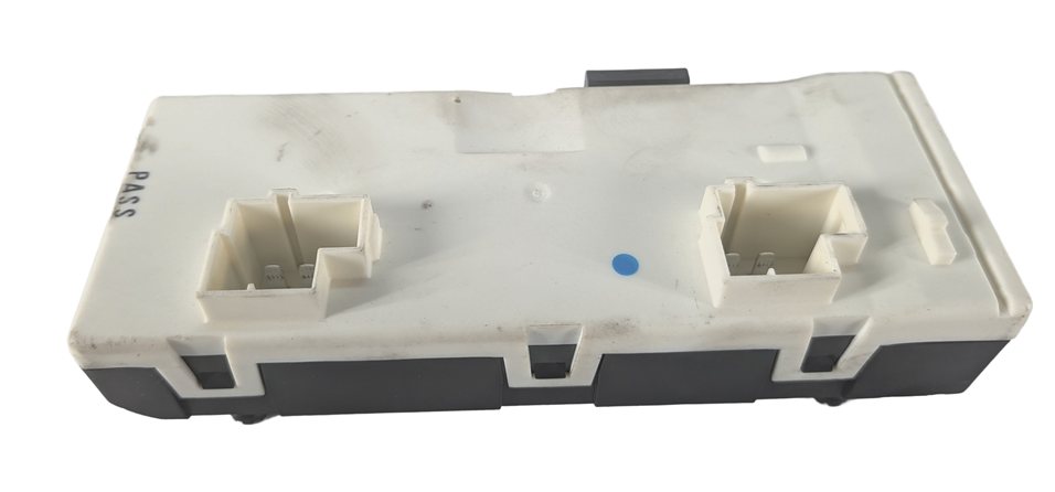 Thumbnail 2: 15-17 MERCEDES C CLASS W205 TRUNK LID RELEASE OPENER CONTROL MODULE