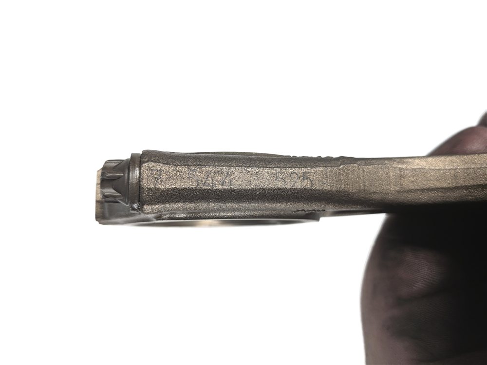 Thumbnail 6: 2004-2010 BMW 550i 650i 750i X5 (E60 E65 E66 E70) 4.8L V8 ENGINE PISTON SET (8)