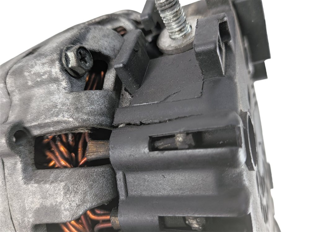 Thumbnail 6: 2010 BMW X5 (E70) 4.8L (N62) ENGINE ALTERNATOR GENERATOR AFTERMARKET