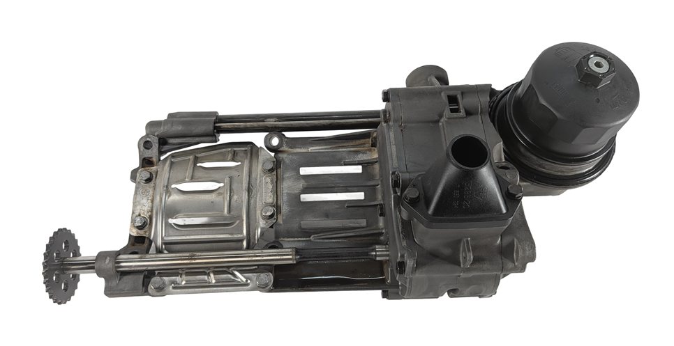 Thumbnail 2: 2010 BMW X5 (E70) 4.8L (N62) ENGINE OIL PUMP FILTER HOUSING PICKUP TUBE
