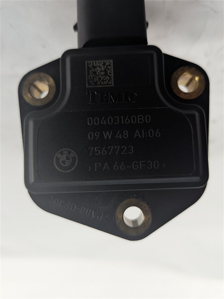 Thumbnail 4: 2010 BMW X5 (E70) 4.8L (N62) ENGINE MOTOR OIL FLUID LEVEL SENSOR MODULE