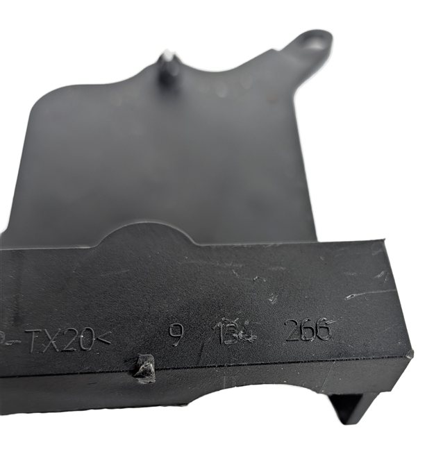 Thumbnail 3: 2010 BMW X5 (E70) RADIO STEREO AUX USB AUDIO INTERFACE HUB MODULE