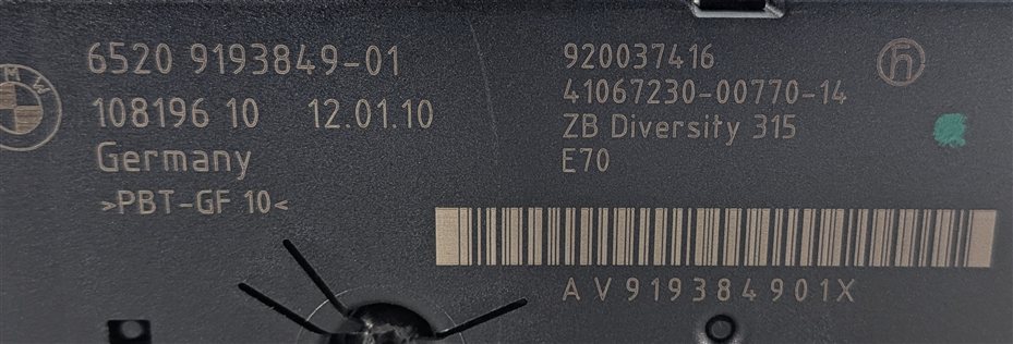 Thumbnail 3: 2010 BMW X5 (E70) RADIO STEREO ANTENNA DIVERSITY AMP AMPLIFIER MODULE