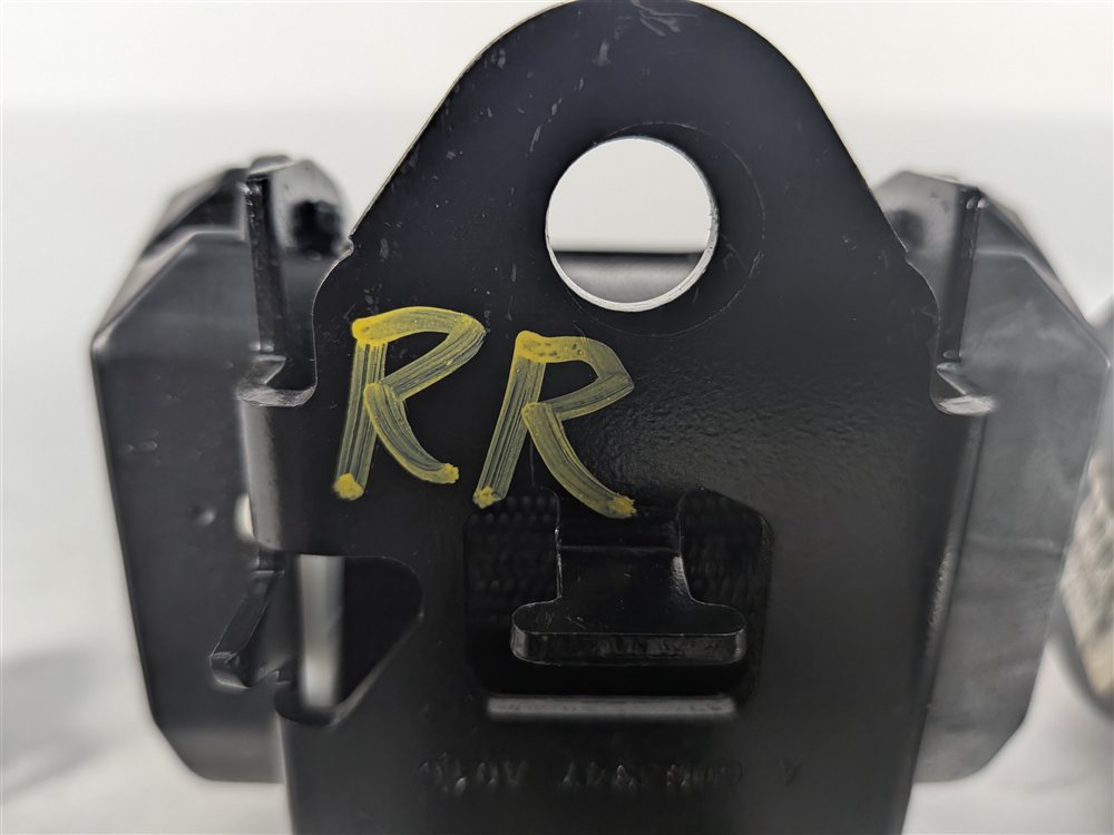 Thumbnail 5: 2010 BMW X5 E70 REAR 3RD ROW LEFT/RIGHT SEATBELT RETRACTOR SET/2 (Black)
