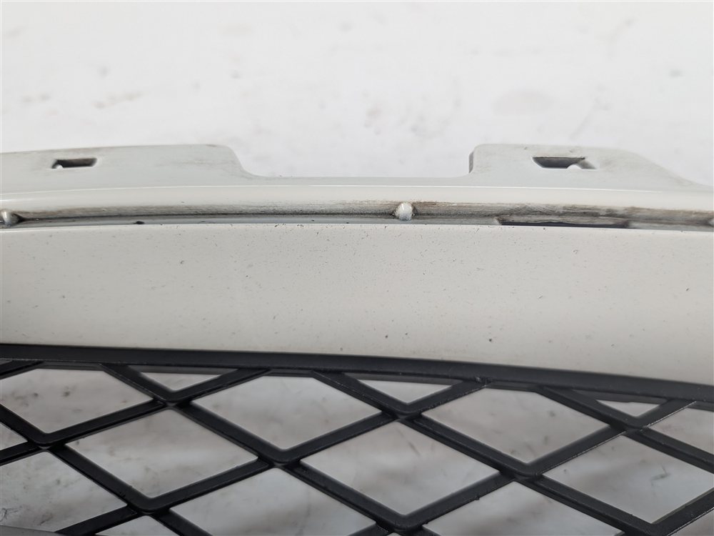 Thumbnail 8: 2007-2010 BMW X5 (E70) LEFT FRONT DRIVER LOWER BUMPER AIR VENT TRIM GRILLE END