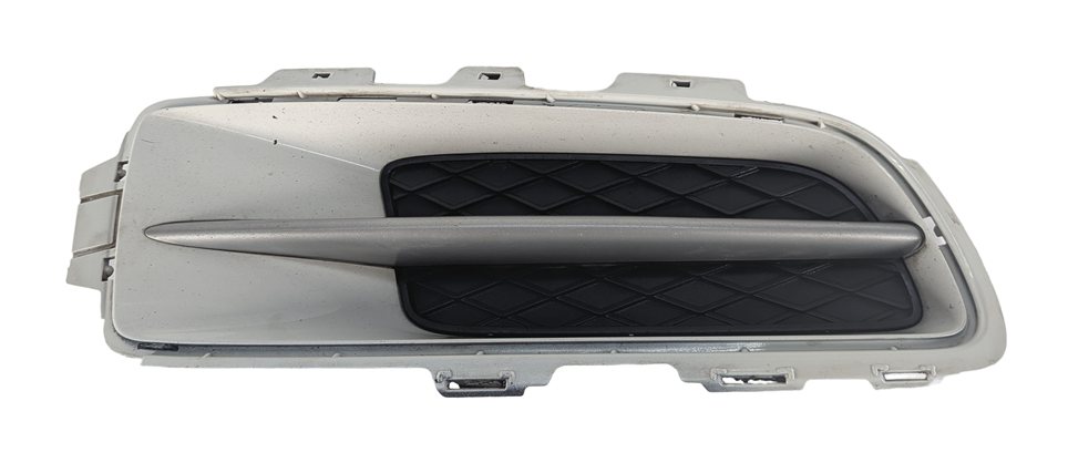 2007-2010 BMW X5 (E70) RIGHT FRONT PASSENGER LOWER BUMPER VENT TRIM GRILLE END