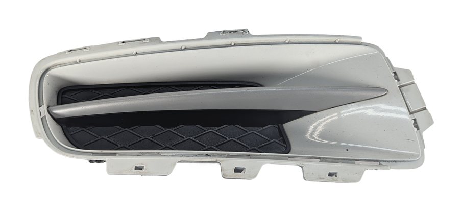 Thumbnail 2: 2007-2010 BMW X5 (E70) RIGHT FRONT PASSENGER LOWER BUMPER VENT TRIM GRILLE END