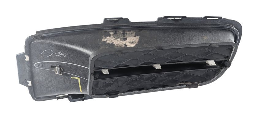 Thumbnail 3: 2007-2010 BMW X5 (E70) RIGHT FRONT PASSENGER LOWER BUMPER VENT TRIM GRILLE END