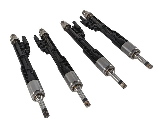 Thumbnail 2: 2013-2018 BMW 320i 335i 435i 535i X1 X5 Z4 2.0L / 3.0L TURBO FUEL INJECTOR SET 4