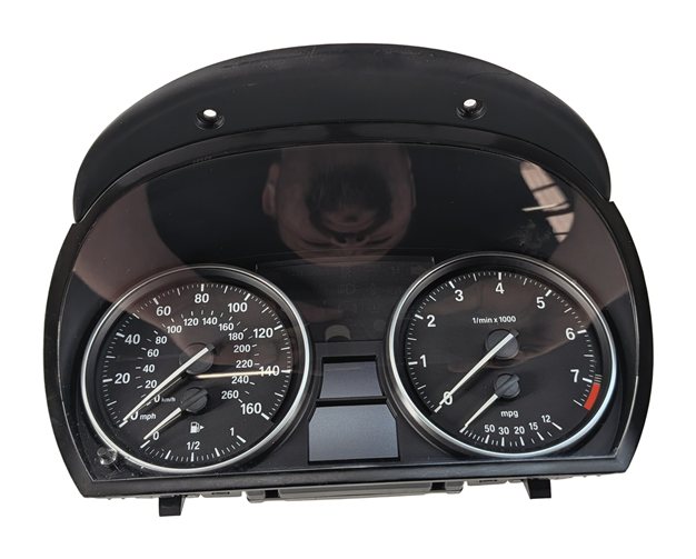 Thumbnail 3: 09-11 BMW 323i 328i X1 (E84 E90 E91) SPEEDOMETER INSTRUMENT GAUGE CLUSTER (132k)