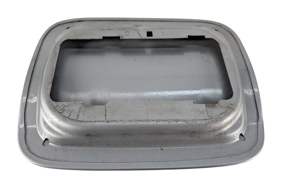 Thumbnail 3: 2013-2015 BMW X1 (E84) FUEL TANK DOOR LID COVER TRIM (Silver)
