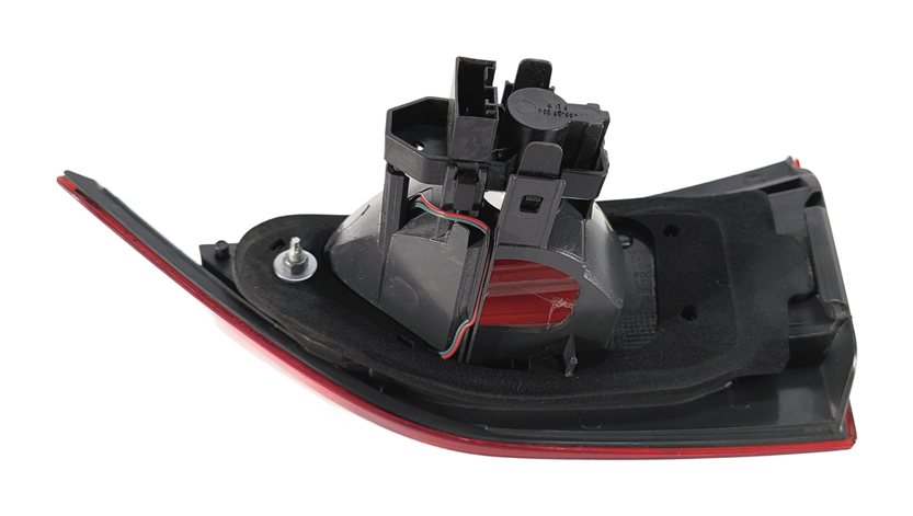 Thumbnail 5: 2012-2015 BMW X1 (E84) LEFT DRIVER REAR TRUNK INNER TAILLIGHT LIGHT LAMP
